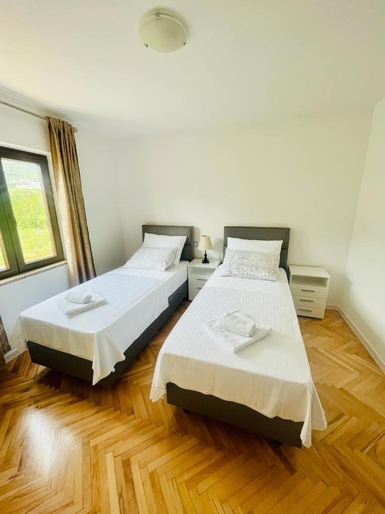 Apartmani Ivan Kaštela Habitación foto